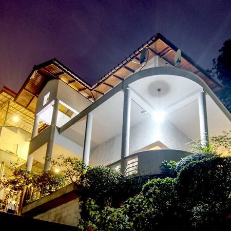 Marvel Hills Kandy Exteriér fotografie