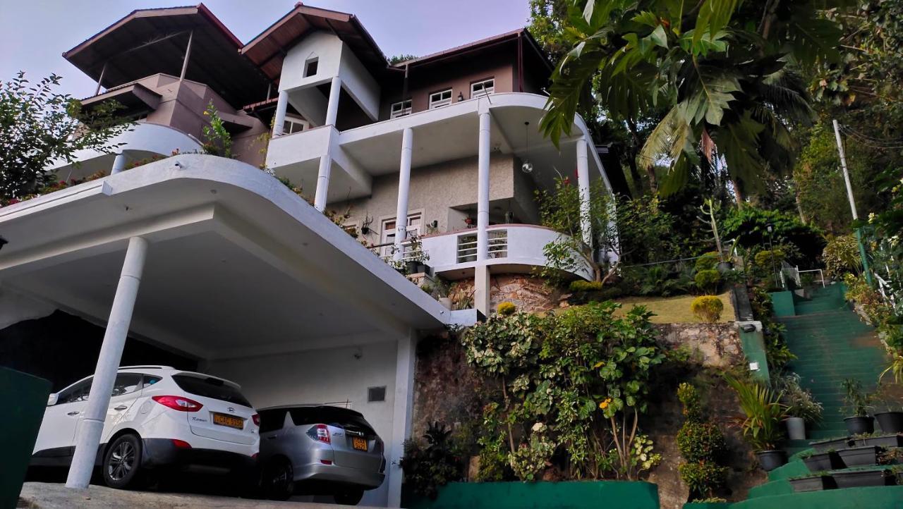 Marvel Hills Kandy Exteriér fotografie