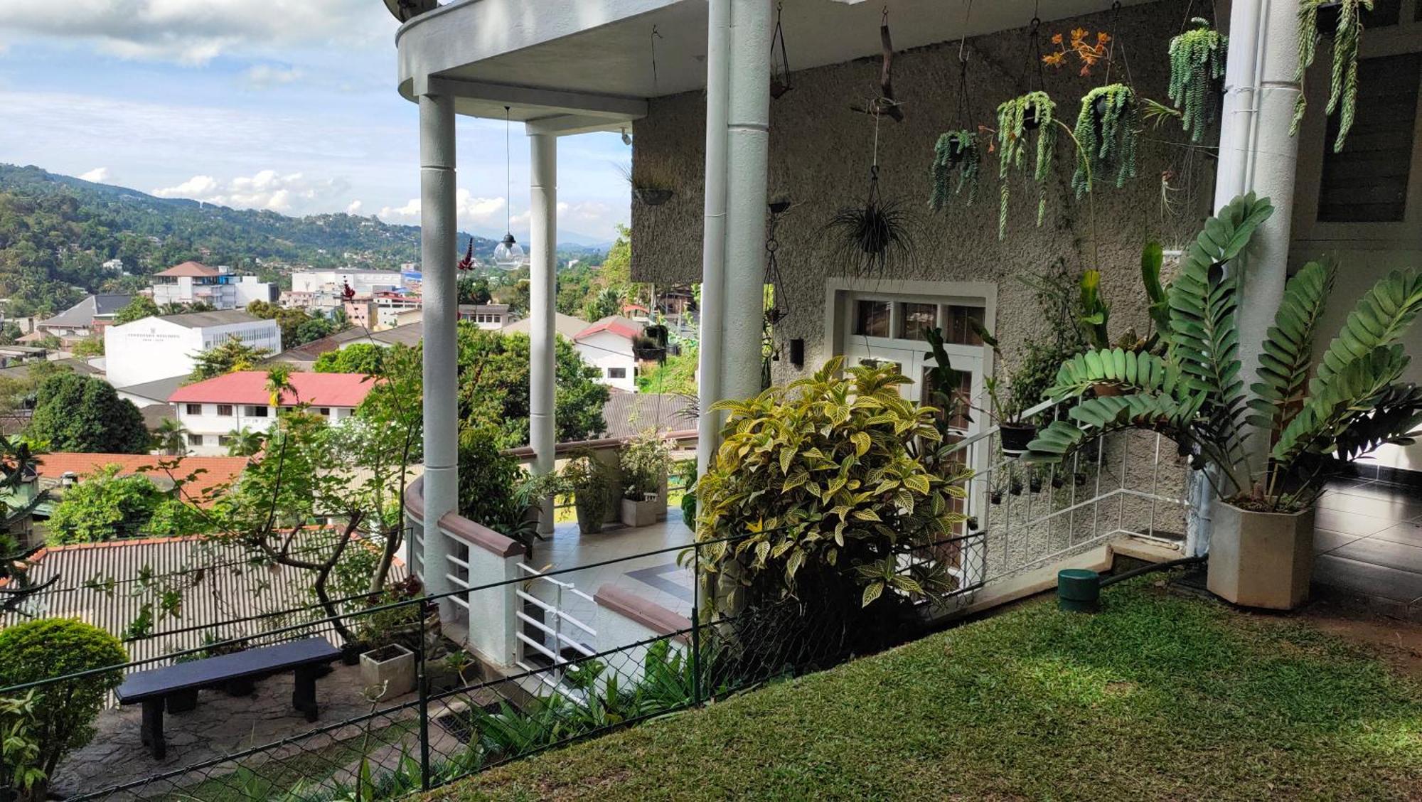Marvel Hills Kandy Exteriér fotografie