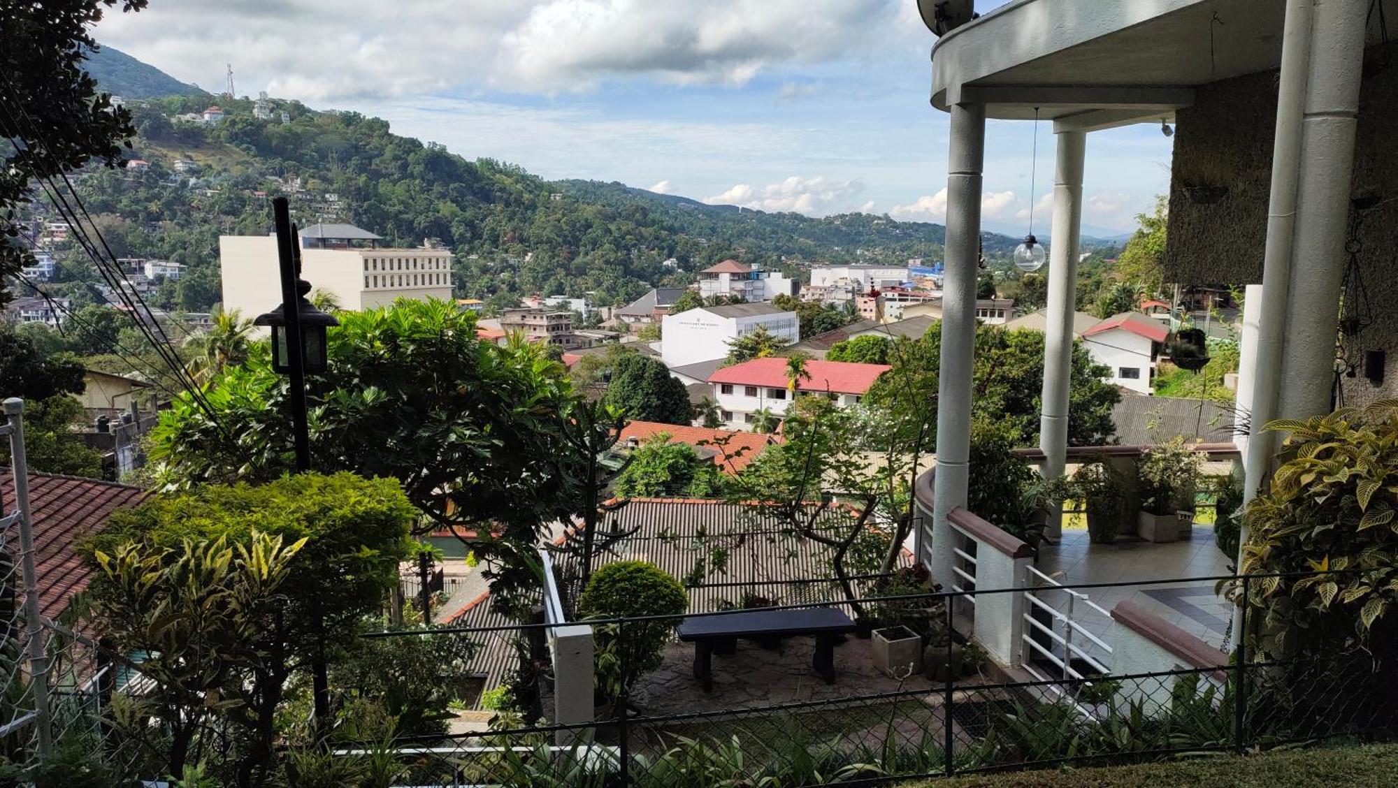 Marvel Hills Kandy Exteriér fotografie